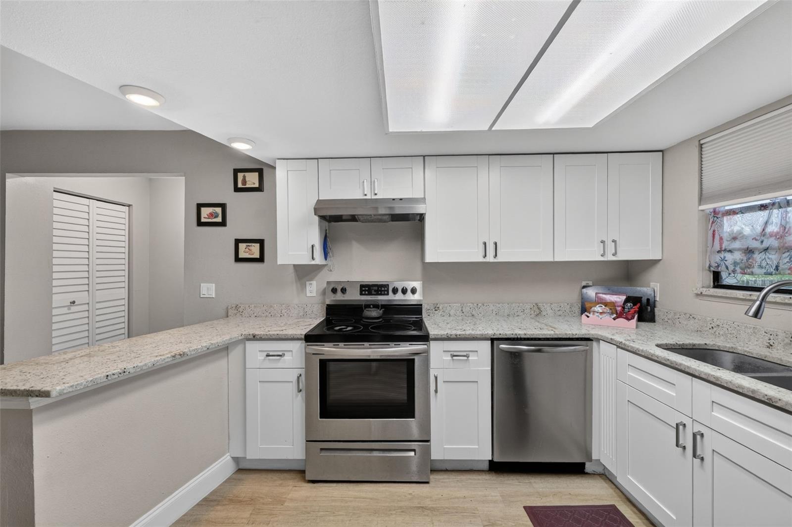 9 Freshwater Dr