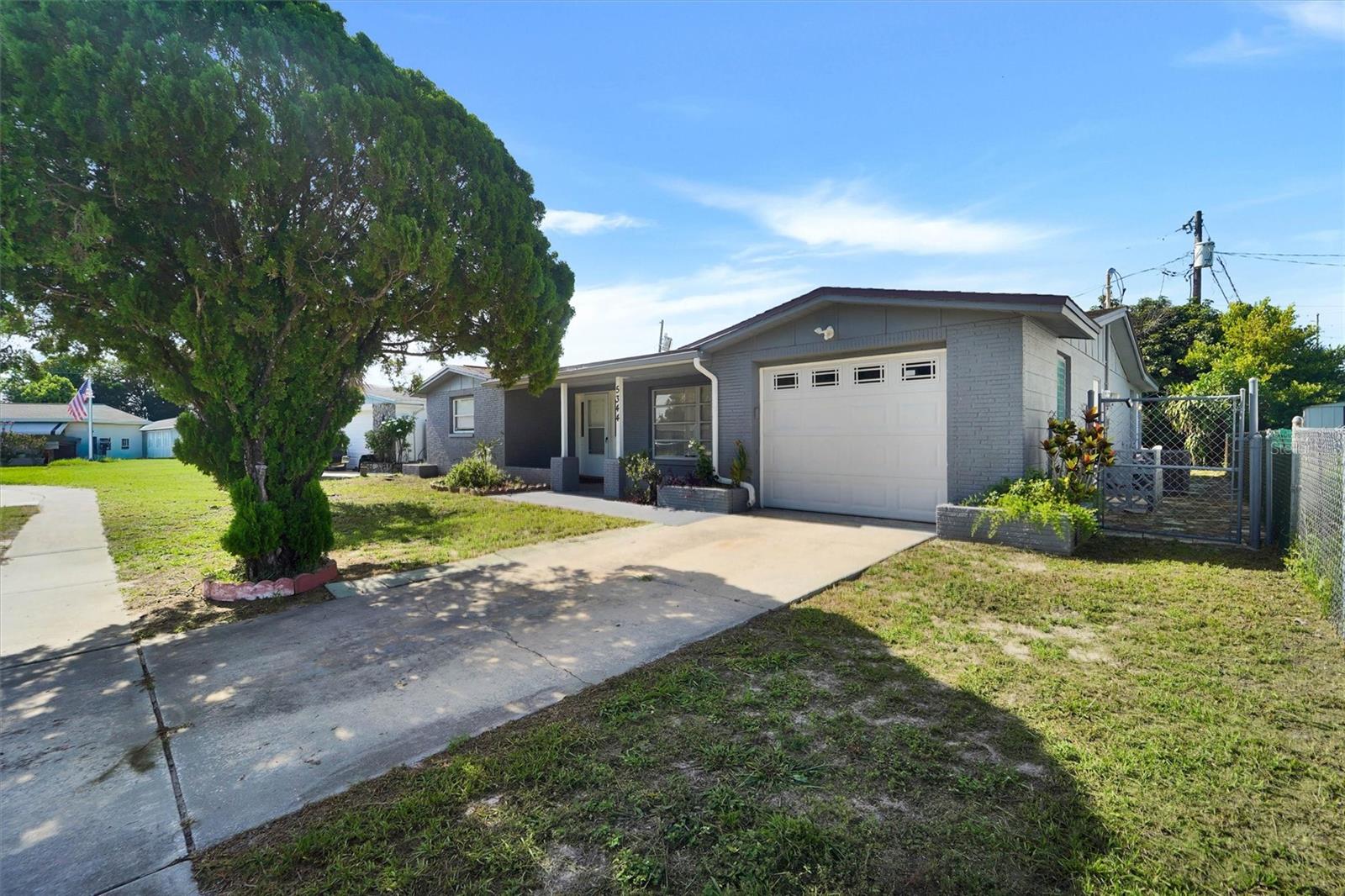 5344 Nancy Ln