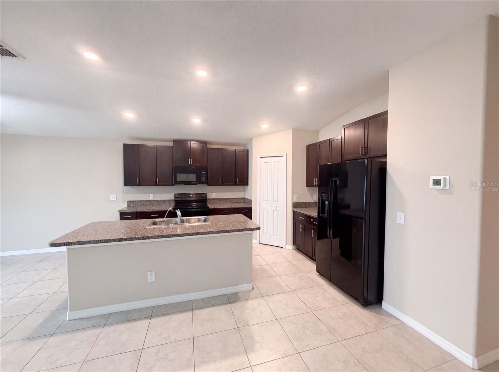 39693 Harvest Creek Ln