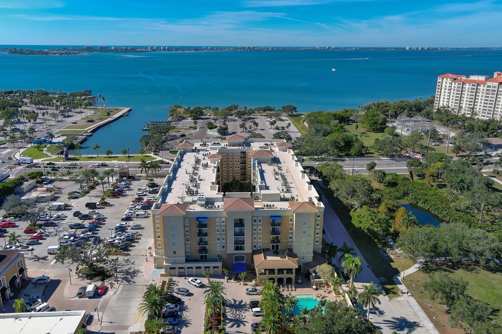 1064 N Tamiami Trl #1433