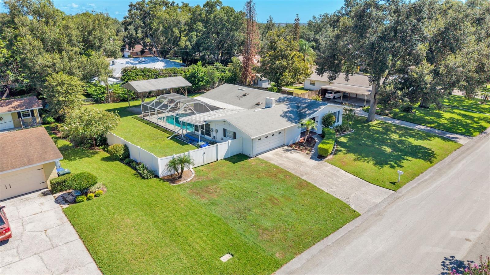 1722 Dooley Ln