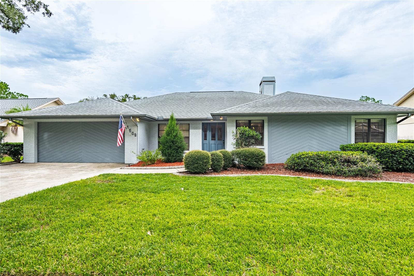 16509 E Course Dr