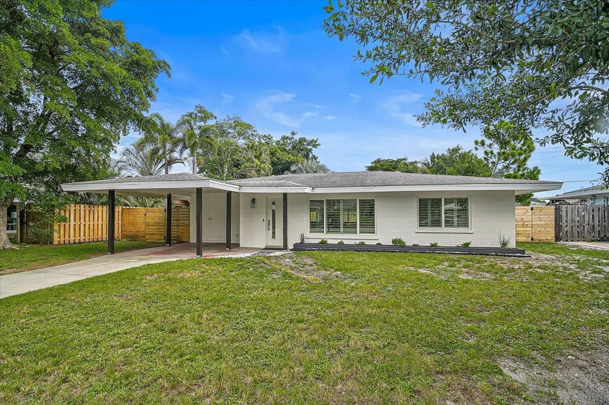 2347 Tangerine Dr