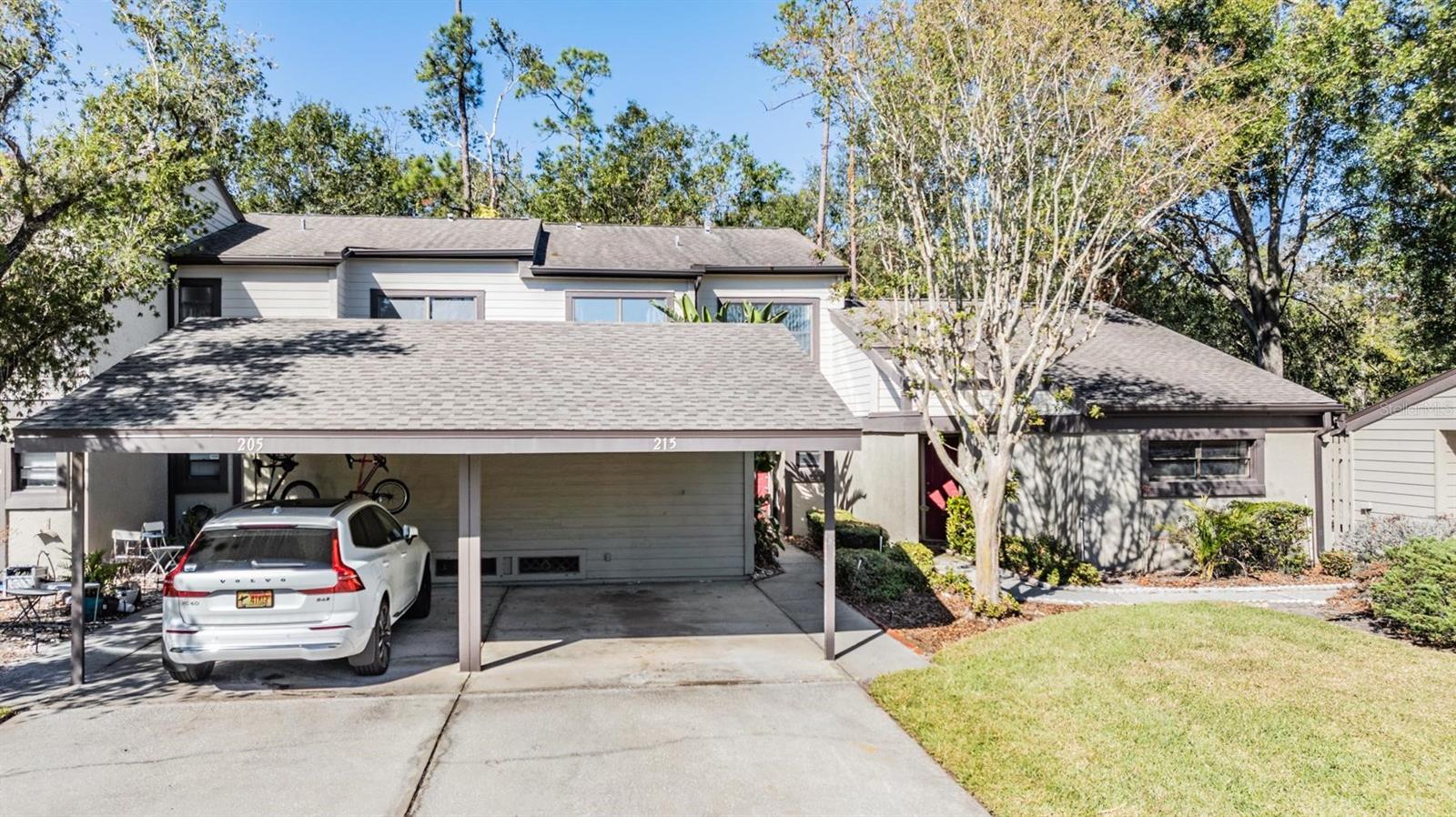 215 Woods Landing Trl