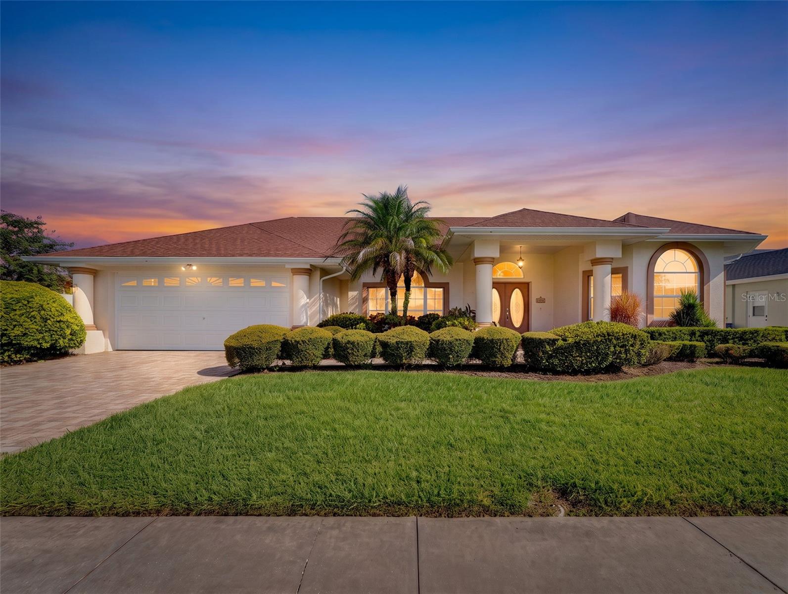 8425 Danbury Ln