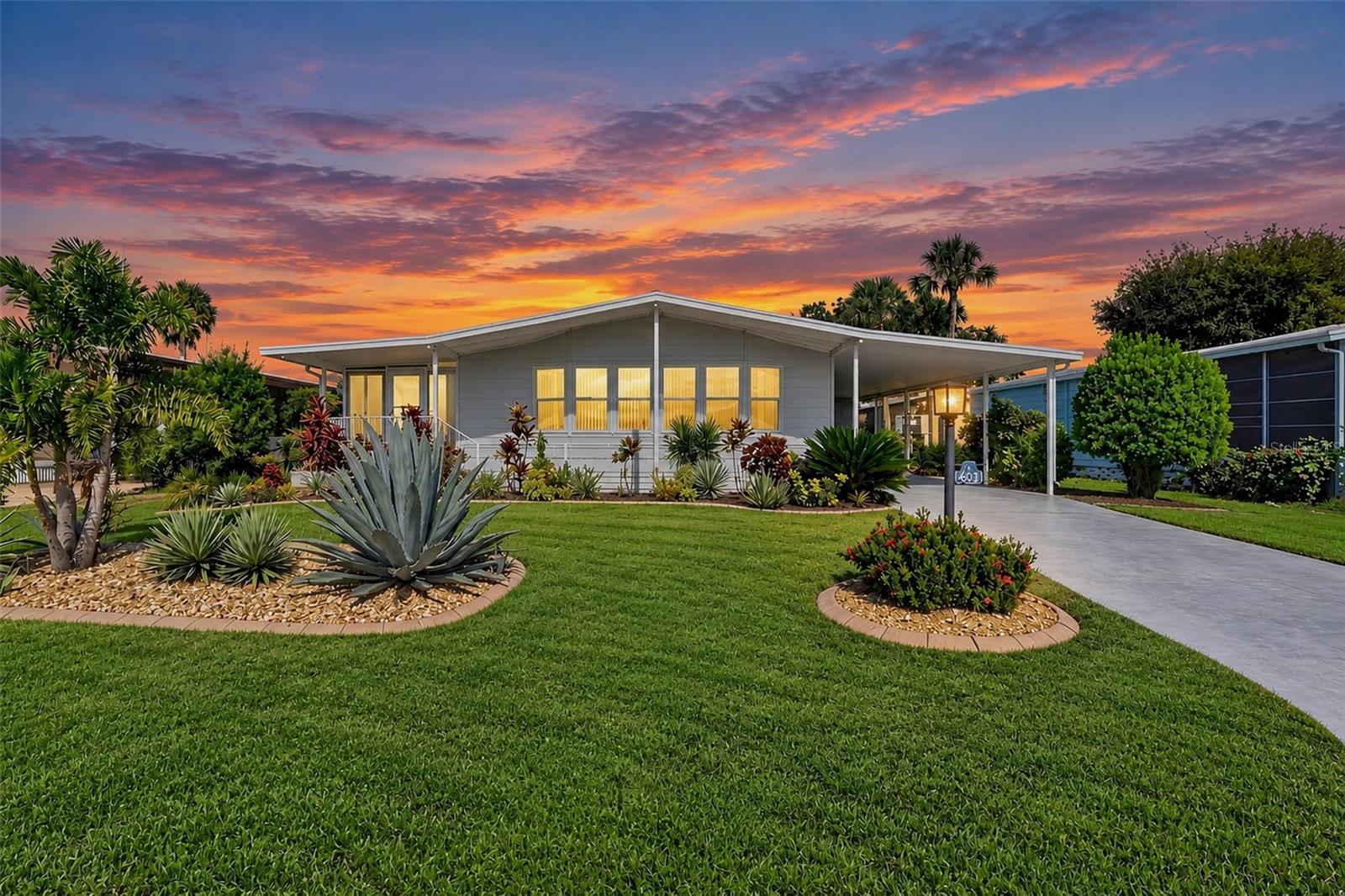 8534 Imperial Cir