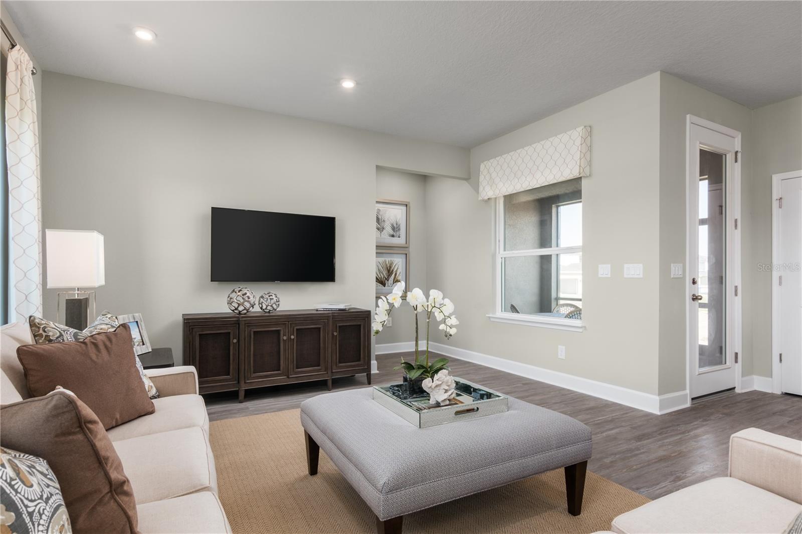 3261 Mourning Dove Dr