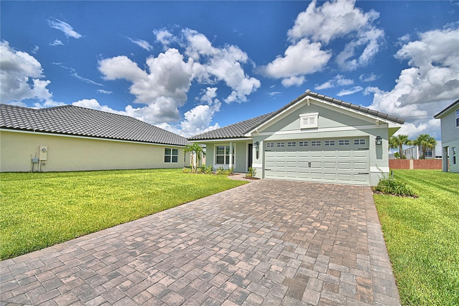 4425 Juliana Lake Dr